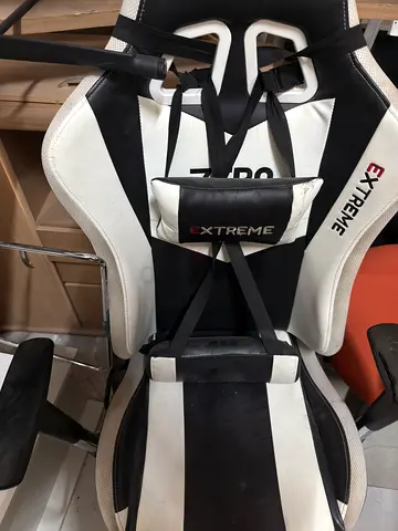 Extreme gaming chair