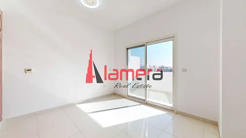 BHK Large Layout | Closed Kitchen Garden View