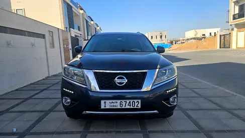 Nissan Pathfinder 2015 GCC Specs