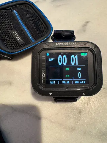 Aqua Lung i770R Dive Computer and Transmitter