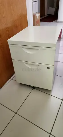 2 drawers metal filing cabinet on wheels
