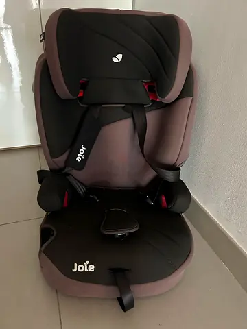 Joie child car seat - good condition