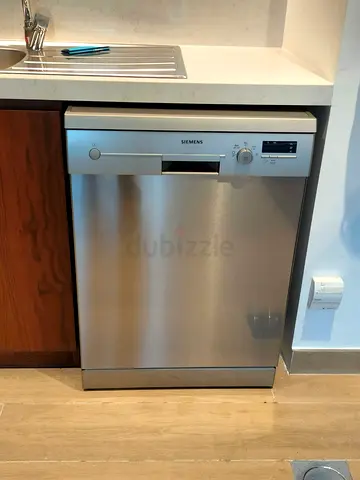 Siemens dishwasher 2 sholf