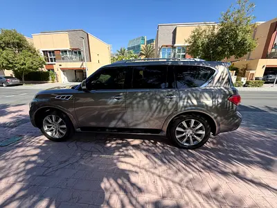 2014 Infiniti QX80 — фото 8