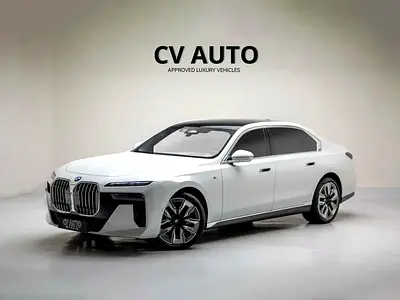 2023 | BMW | 760i | XDrive | GCC Spec | With Warranty and Service Contract