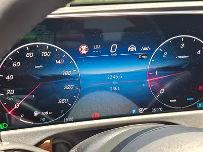 2025 Mercedes-BENZ E-CLASS 缩略图 18