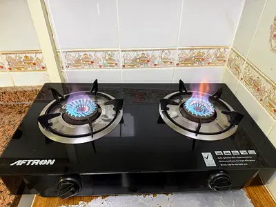 Aftron 2-Burner Glass Top Gas Stove - Good Working Condition