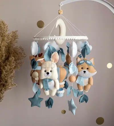 Baby crib mobile