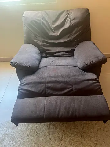 Recliner sofa
