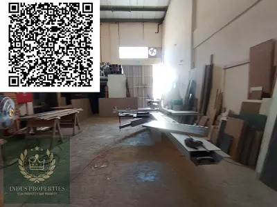 مستودع أرضي واسع بمساحة 2000 قدم مربع مع حمام متاح للإيجار في منطقة الجرف الصناعية 2 بعجمان بسعر 85000 درهم إماراتي فقط على 4 دفعات