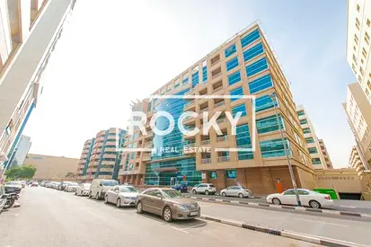 2 B/R | Pool & Gym | Behind Burjuman