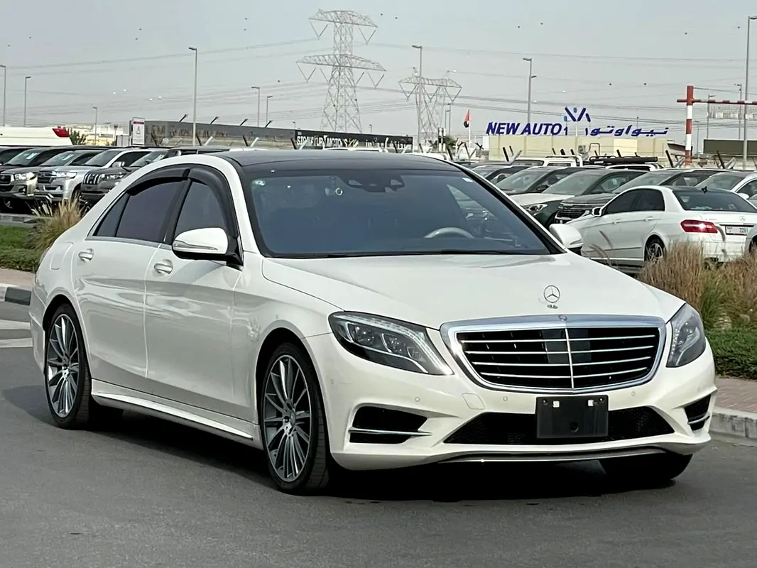 Mercedes-Benz S-Class 2015 — photo 1 of 18