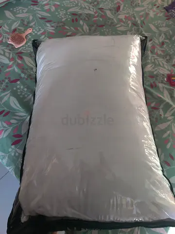 UnUsed White Bed Pillow (Standard Size) - Good Condition