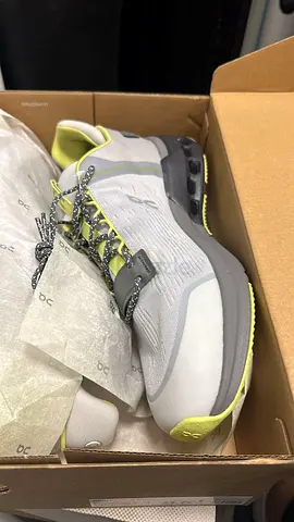 On Running Cloudventure Waterproof Trail Shoes - Light Grey/Yellow, Size 42