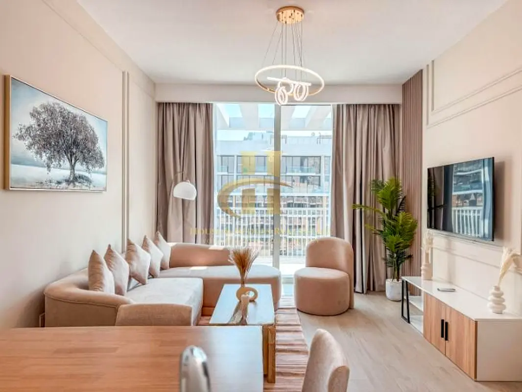 Fully furnished | Fitted Kitchen | High floor