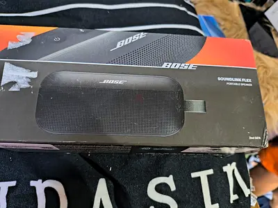 Bose SoundLink Flex Portable Bluetooth Speaker - 2nd Gen (Used, Good Condition)