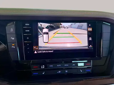 صورة 13 لـ 2021 Volkswagen TOUAREG