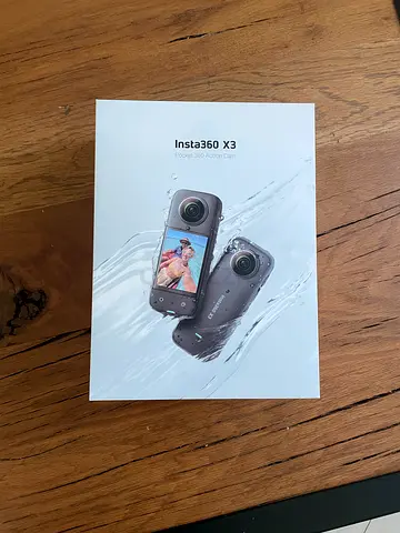 Insta360 X3