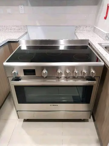 Bosch Stainless Steel Electric Cooking Range 90cm