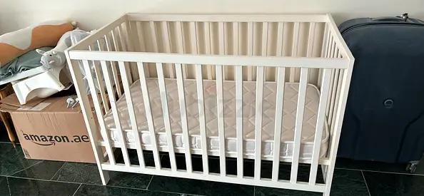 Baby crib