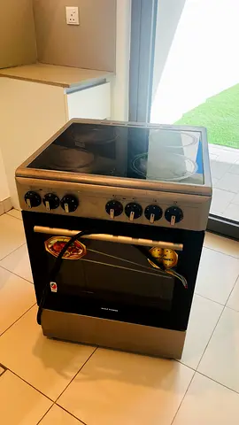 Wolf Power Electric Cooking Range with Oven