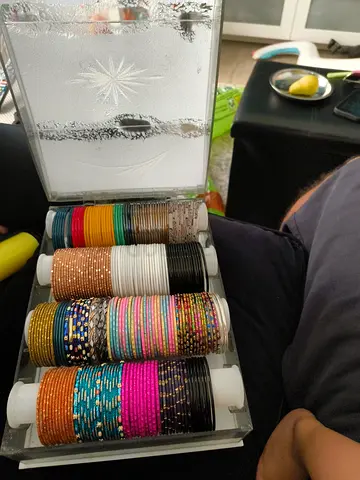 Box of assorted womens bangles