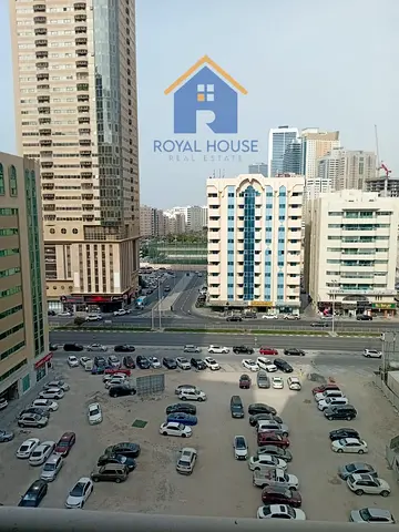 الخان