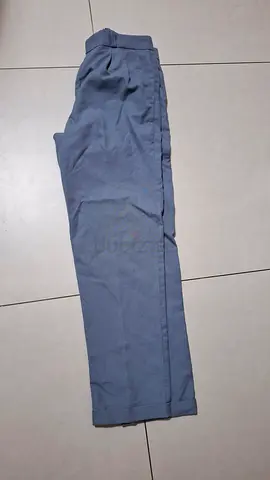 Grey pant like new size 32