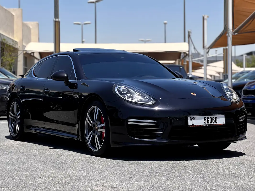 Porsche Panamera 2014 — photo 1 of 20
