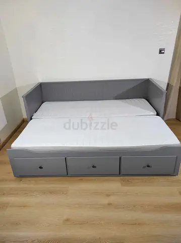 IKEA HEMNES Daybed with 3 Storage Drawers – Grey