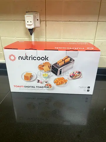 Brand New Nutricook 4-Slice Smart Toaster