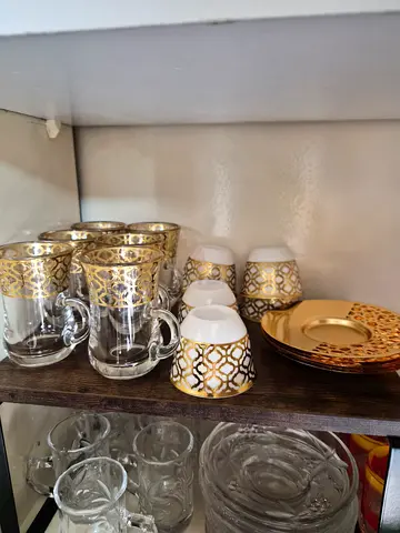 Elegant Gold Patterned Tea and Coffee Cup Set 12 person