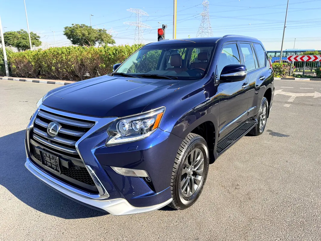 Lexus GX-Series 2017 — photo 1 of 20