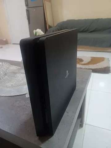 PS4 Slim