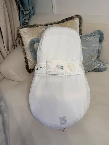 Red Castle Cocoonababy Sleeping Nest Ergonomic - White