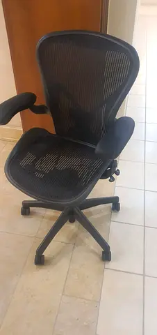 Herman Miller Areon Classic Chairs For Selling