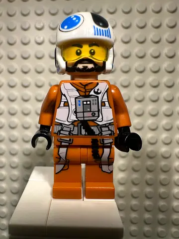 LEGO Temmin Snap Wexley - Medium Nougat Lines Under Eyes and Chin