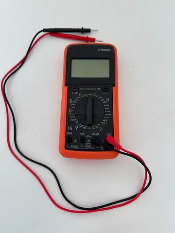Digital Multimeter with Leads - Good Working Condition