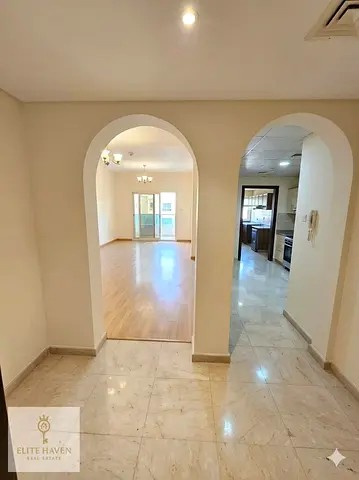 * SPECIOUS 2BHK APARTMENT||FOR ALL NATIONALITIES|| WITH SEPARATE HALL *