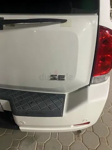 Nissan Armada LE 2010 GCC Specs - Full Option V8 Family SUV