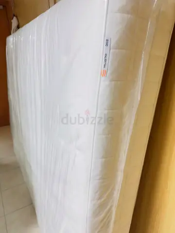 Moving Sale: Thick 160x200 Queen Hotel-Style and feel Mattress (priced to clear)