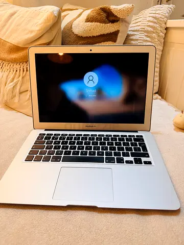 MacBook Air 2017 i5, 128 GB