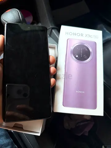 Honor X9C uae version still warranty left