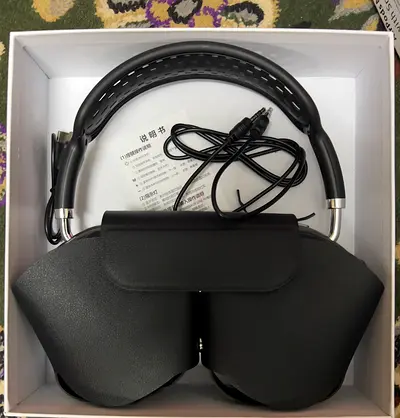Apple Wireless Headphones with Carry Case and Aux Cable.   Price negotiable