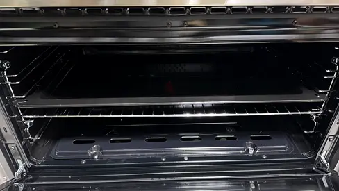 Used Built-in Oven in Good Condition — Clean Interior, Racks Included