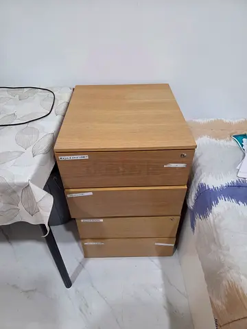 Wooden Drawer Unit with Locks