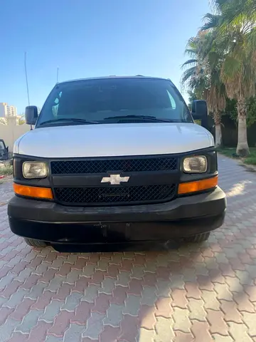 Chevrolet Express Standard 2008 GCC Specs