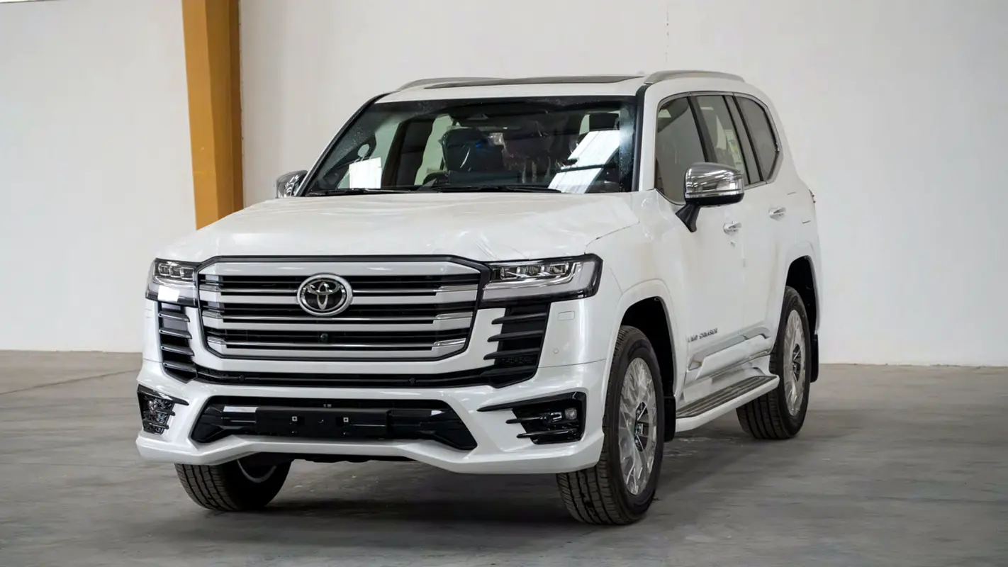 Toyota Land Cruiser 2026 — photo 1 of 19