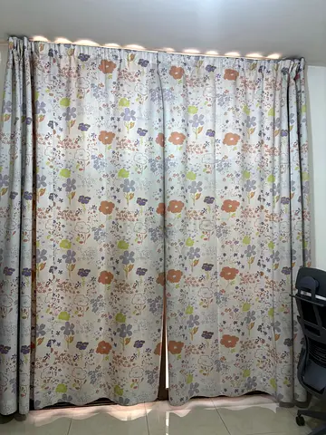 Curtain 5