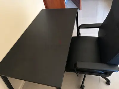 Simple Black Study/Computer Desk - Good Condition